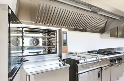 Cappa di aspirazione per la cucina di un ristorante